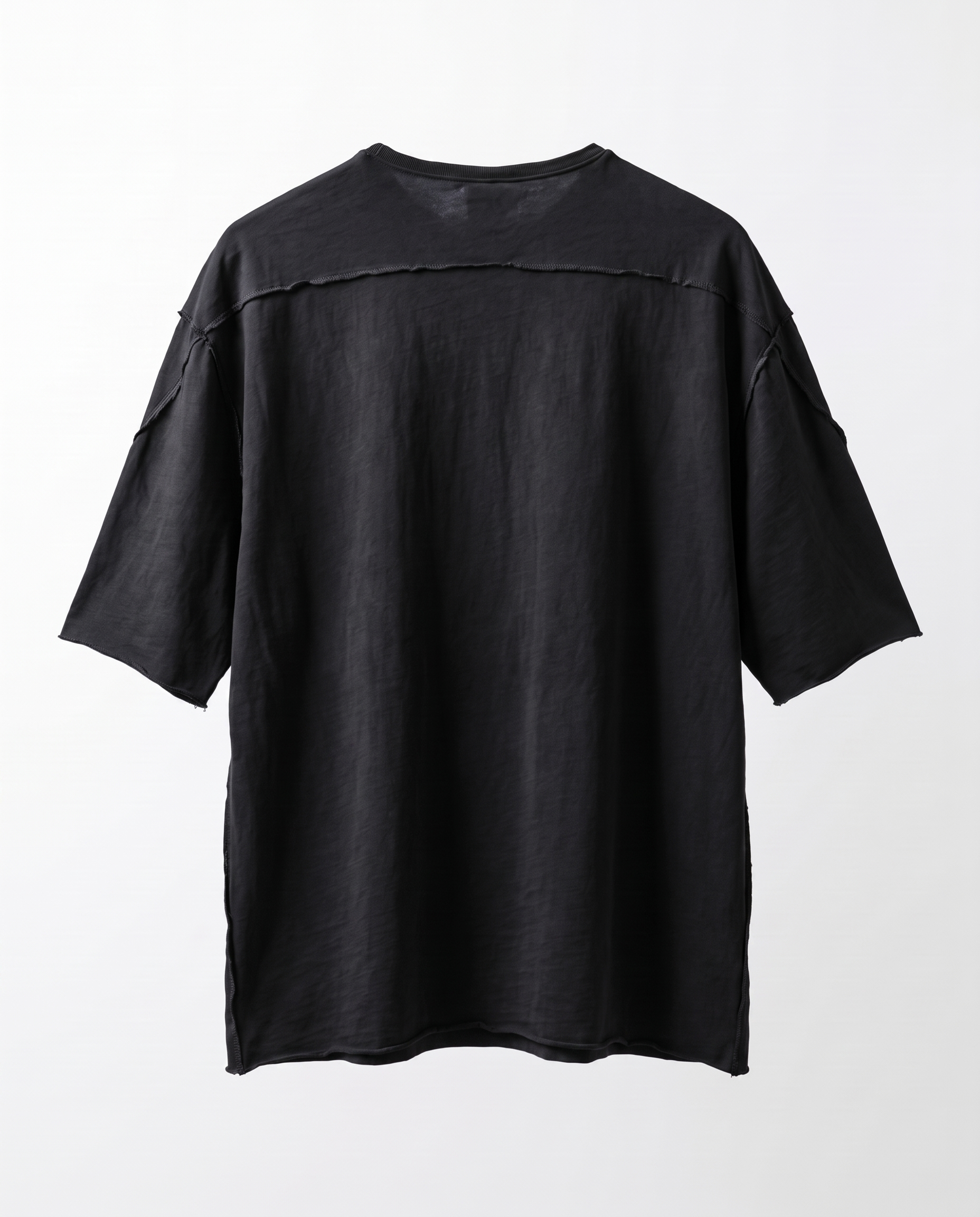 Reversible T-shirt in black