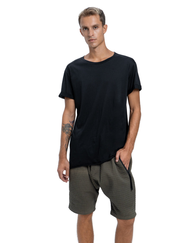 Supima t-shirt in black - DESU clothing