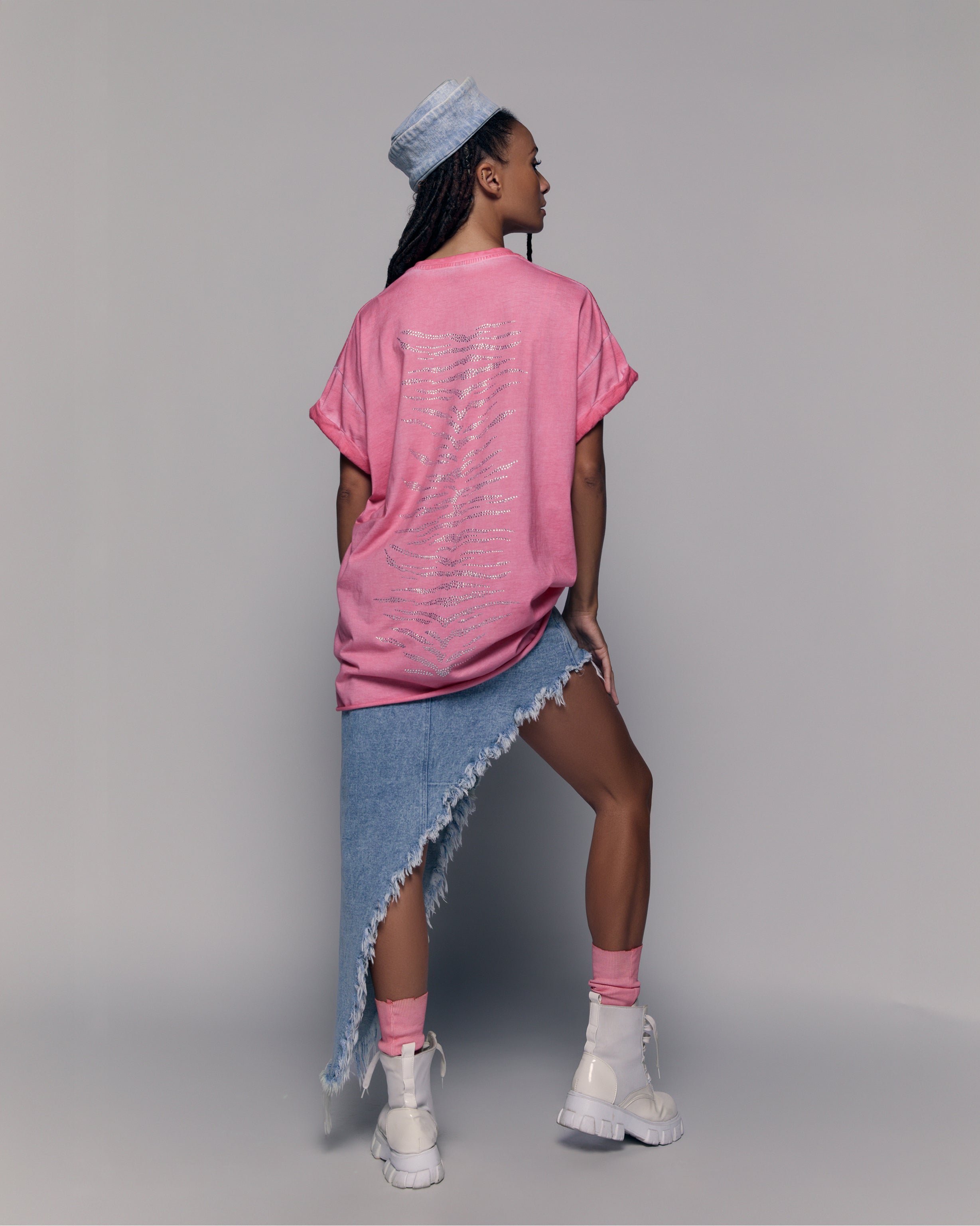 Rhinestone T-shirt in Pink