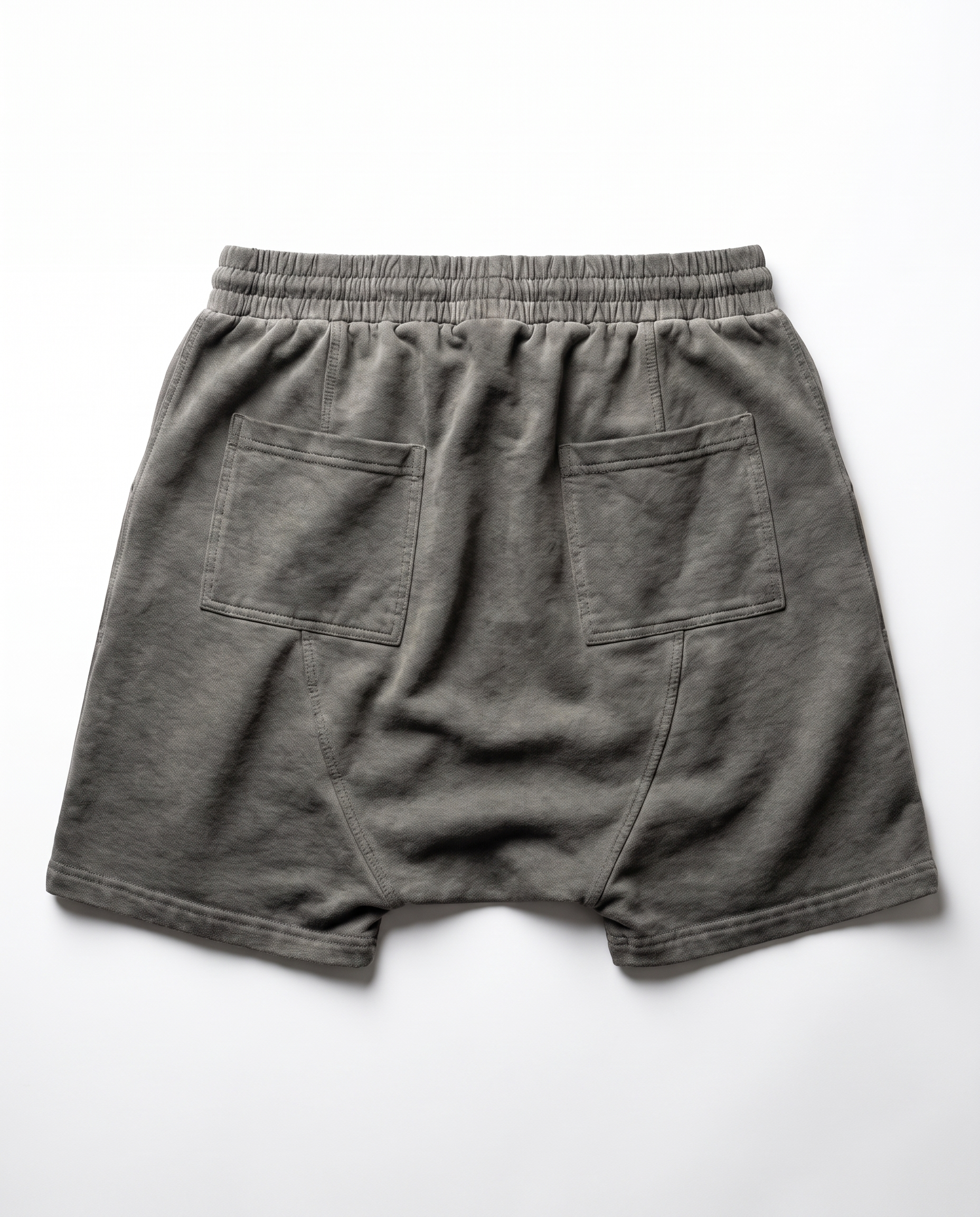Drop-Crotch Shorts in grey