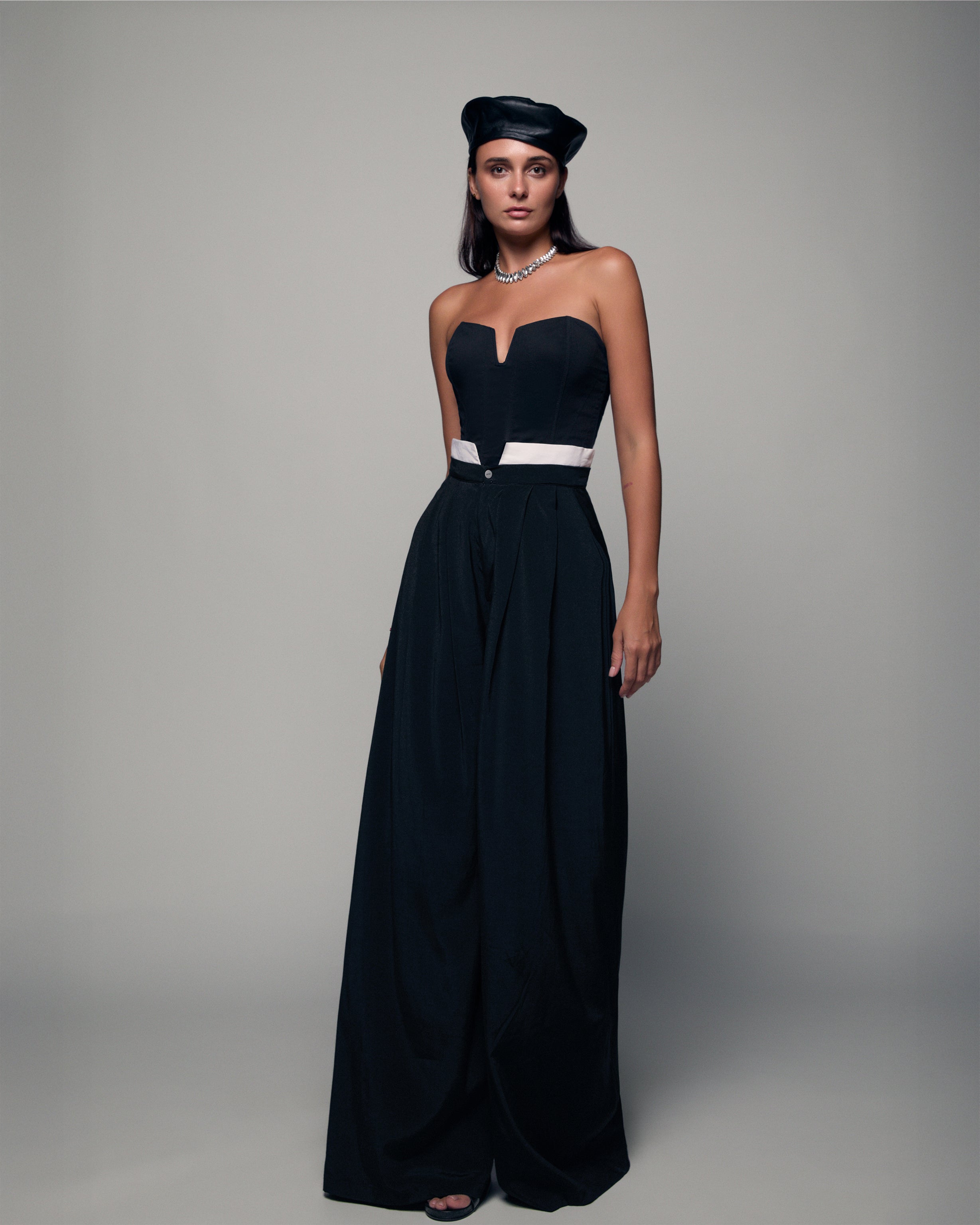 Palazzo pants in black