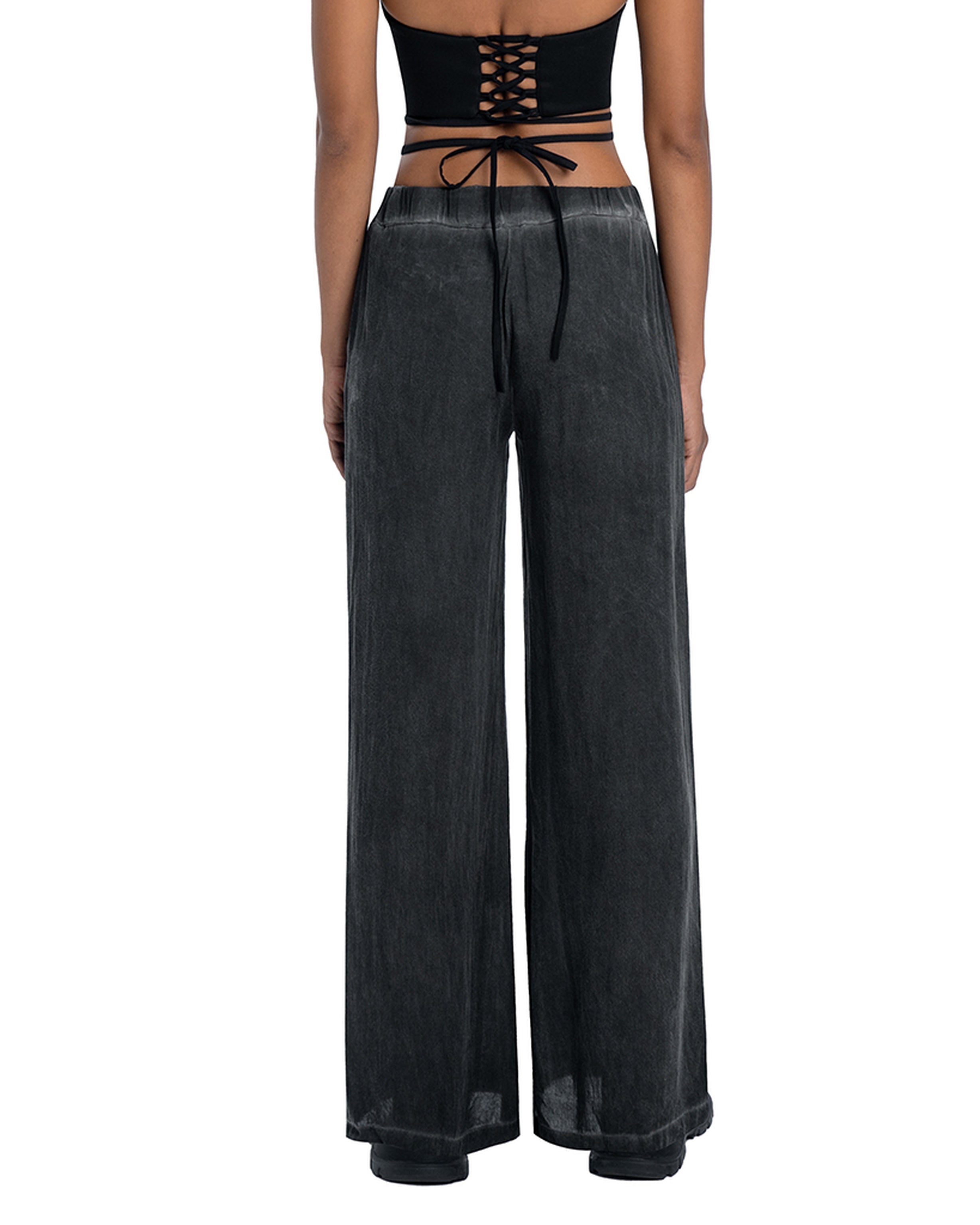 Wide pants in black