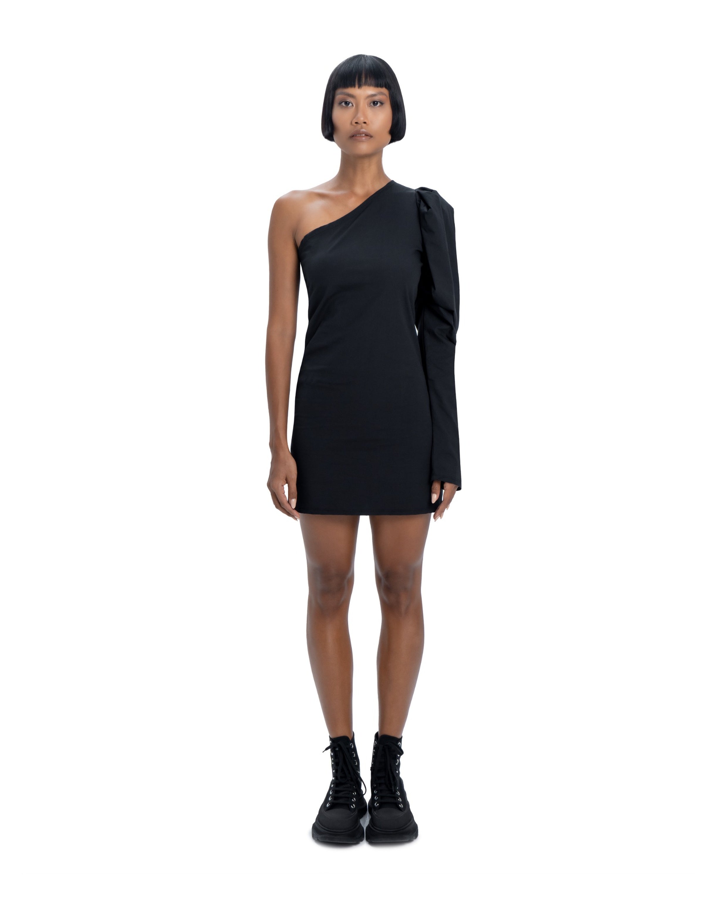 One shoulder dress in black