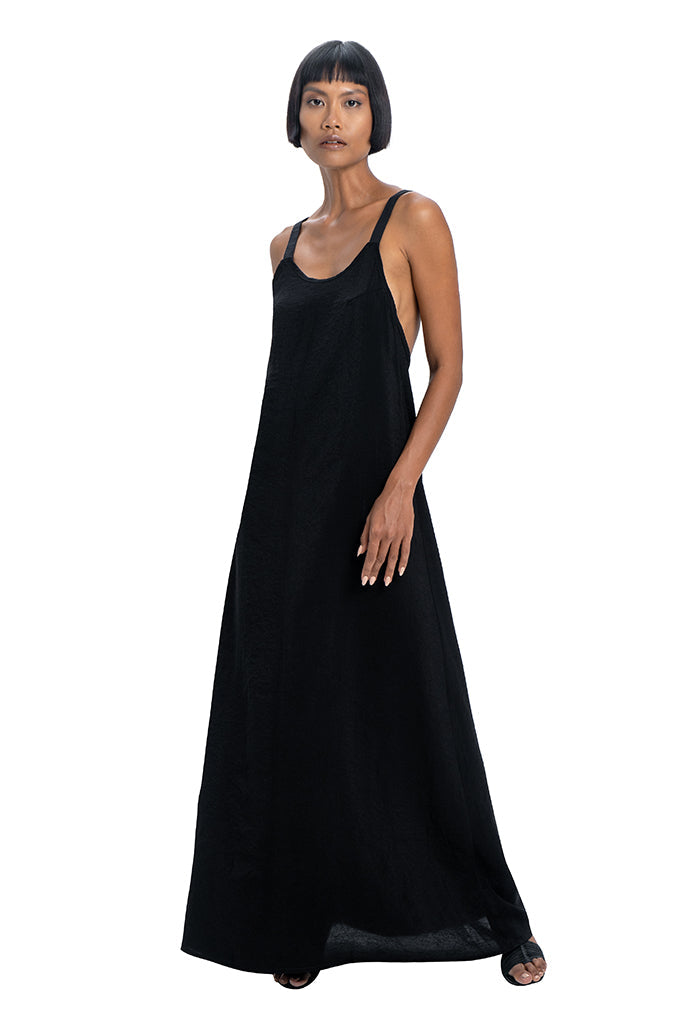 Maxi dress in black - DESU clothing